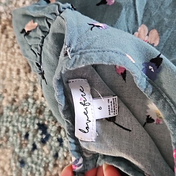 Girls outfit - Picture 4 of 9